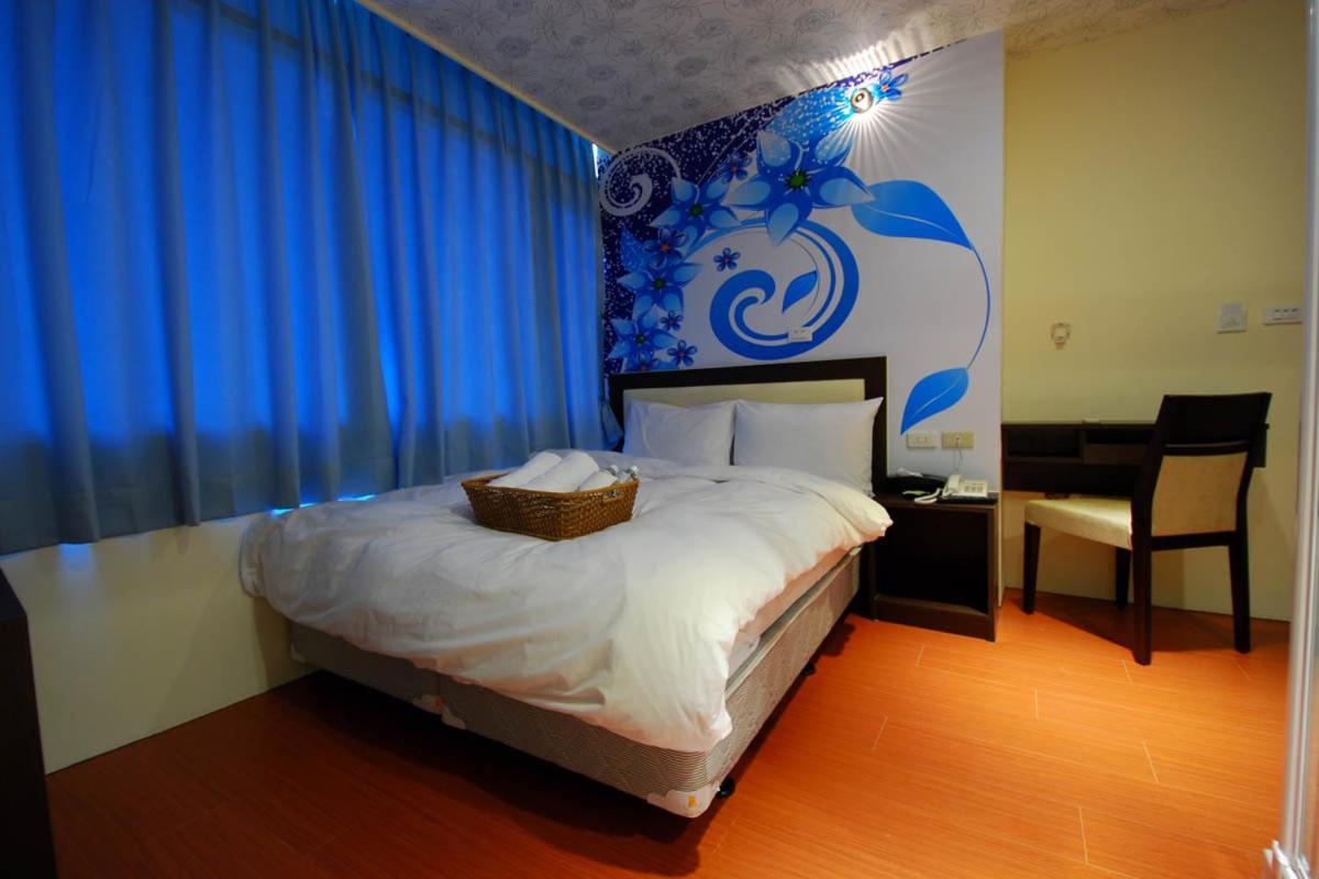 Happiness Inn Taipei Extérieur photo